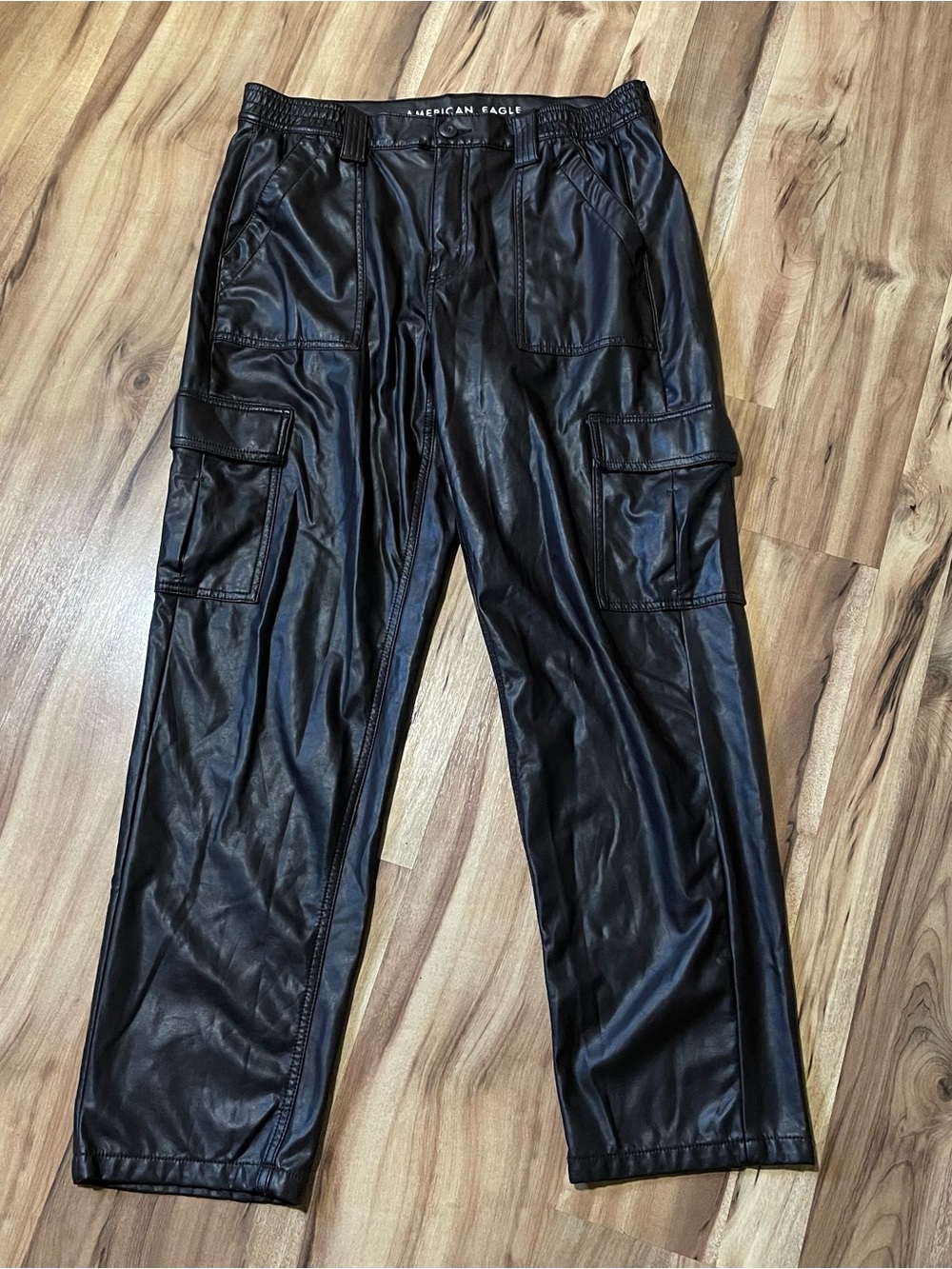 American Eagle Chocolate Brown Vegan Leather Cargo Pants Waistband Pockets 14